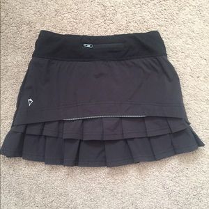 Ivivva. Skirt/shorts